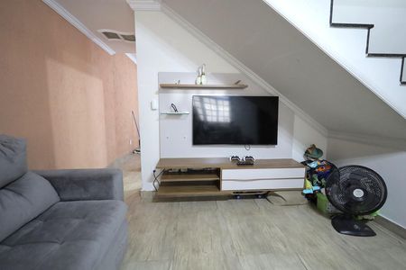 Casa à venda com 293m², 3 quartos e 2 vagas Casa à venda com 293m², 3 quartos e 2 vagasSala