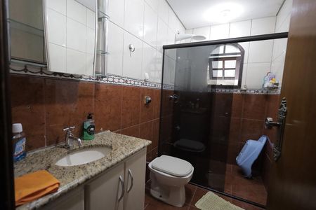 Casa à venda com 293m², 3 quartos e 2 vagas Casa à venda com 293m², 3 quartos e 2 vagasBanheiro