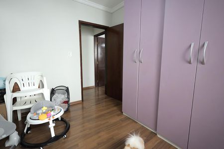 Casa à venda com 293m², 3 quartos e 2 vagas Casa à venda com 293m², 3 quartos e 2 vagasQuarto 2