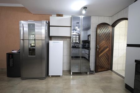 Casa à venda com 293m², 3 quartos e 2 vagas Casa à venda com 293m², 3 quartos e 2 vagasCozinha