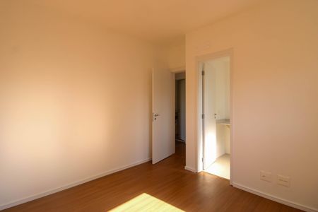 Apartamento para alugar com 82m², 3 quartos e 2 vagas Apartamento para alugar com 82m², 3 quartos e 2 vagasSuíte