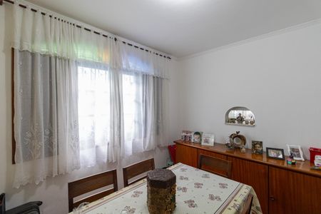 Casa à venda com 112m², 3 quartos e 2 vagas Casa à venda com 112m², 3 quartos e 2 vagasSala de Jantar