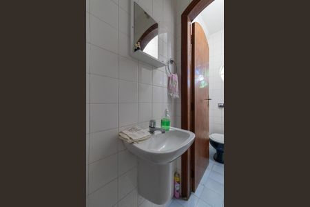 Casa à venda com 112m², 3 quartos e 2 vagas Casa à venda com 112m², 3 quartos e 2 vagasLavabo