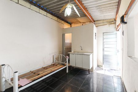Casa à venda com 74m², 3 quartos e 2 vagasEdícula