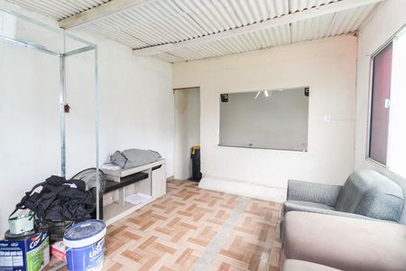 Casa à venda com 74m², 3 quartos e 2 vagasEdícula