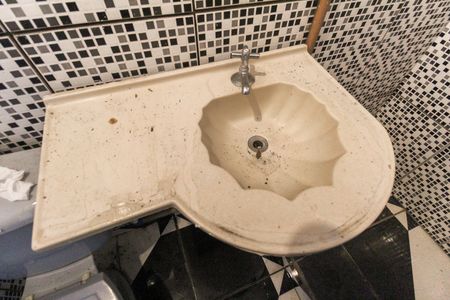 Casa à venda com 74m², 3 quartos e 2 vagasEdícula