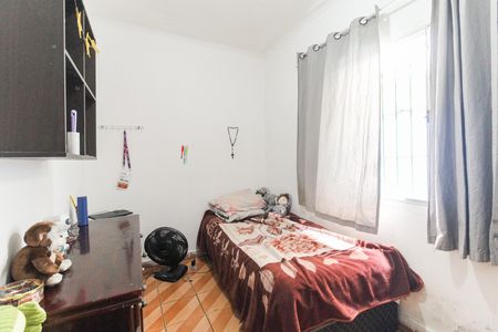 Casa à venda com 74m², 3 quartos e 2 vagasQuarto 2