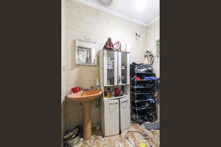 Casa à venda com 74m², 3 quartos e 2 vagasBanheiro da Suíte