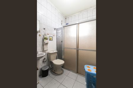 Casa à venda com 74m², 3 quartos e 2 vagasBanheiro Social