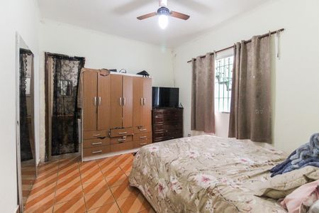 Casa à venda com 74m², 3 quartos e 2 vagasSuíte