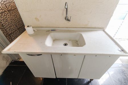 Casa à venda com 74m², 3 quartos e 2 vagasEdícula