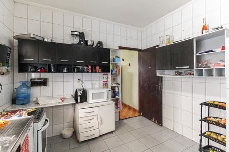 Casa à venda com 74m², 3 quartos e 2 vagasCozinha