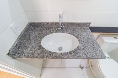 Apartamento à venda com 34m², 1 quarto e sem vagaDetalhe - Banheiro