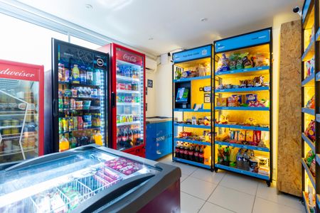 Apartamento à venda com 34m², 1 quarto e sem vagaMini Mercado