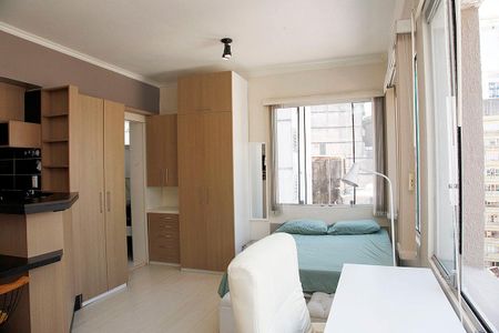 Studio - Sala / Quarto de kitnet/studio para alugar com 1 quarto, 33m² em Centro Histórico, Porto Alegre