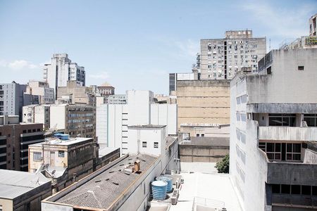 Studio - Sala / Quarto Vista de kitnet/studio para alugar com 1 quarto, 33m² em Centro Histórico, Porto Alegre