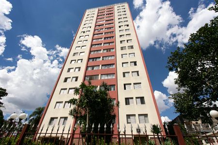 Apartamento à venda com 76m², 3 quartos e sem vagaFachada