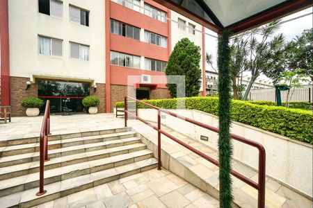 Apartamento à venda com 76m², 3 quartos e sem vagaÁrea comum