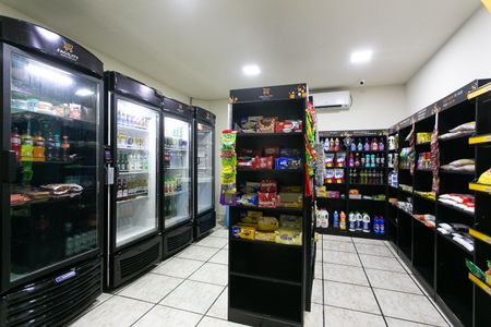 Apartamento à venda com 76m², 3 quartos e sem vagaÁrea comum - Mercado