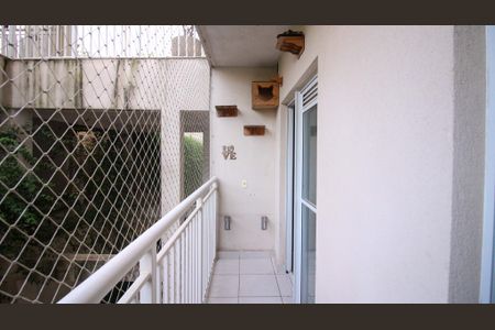 Apartamento à venda com 28m², 1 quarto e sem vaga Apartamento à venda com 28m², 1 quarto e sem vagaVaranda