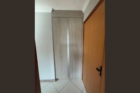 Apartamento à venda com 58m², 3 quartos e 1 vaga Apartamento à venda com 58m², 3 quartos e 1 vagarouparia no Corredor Íntimo