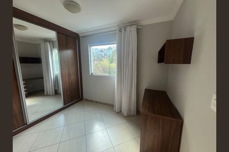 Apartamento à venda com 58m², 3 quartos e 1 vaga Apartamento à venda com 58m², 3 quartos e 1 vagaPrimeiro quarto