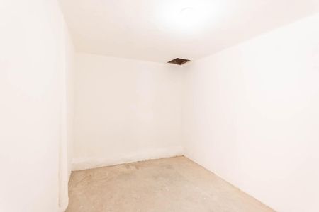 Casa à venda com 120m², 2 quartos e 2 vagasGaragem