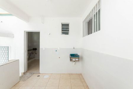 Casa à venda com 120m², 2 quartos e 2 vagasVaranda
