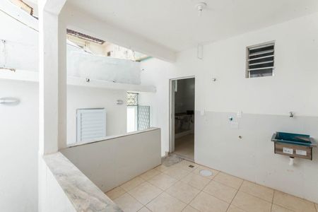Casa à venda com 120m², 2 quartos e 2 vagasVaranda