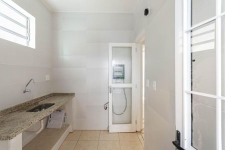 Casa à venda com 120m², 2 quartos e 2 vagasCozinha