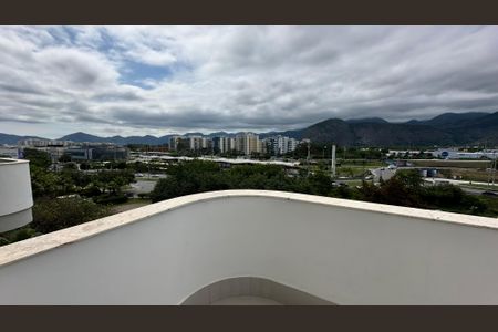 Apartamento à venda com 74m², 2 quartos e 1 vagaVaranda