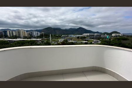 Apartamento à venda com 74m², 2 quartos e 1 vagaVaranda