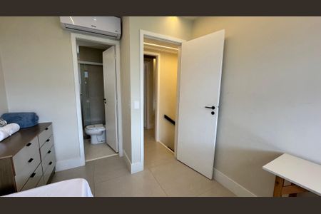 Suíte 1 de apartamento à venda com 2 quartos, 74m² em Recreio dos Bandeirantes, Rio de Janeiro