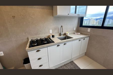 Apartamento à venda com 74m², 2 quartos e 1 vagaCozinha