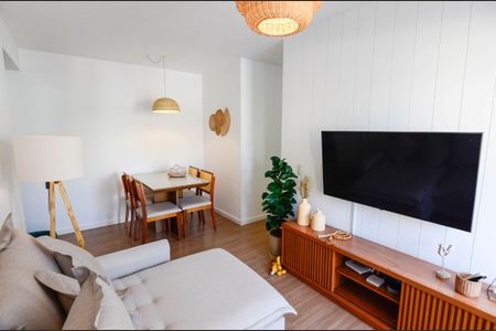 Apartamento à venda com 63m², 2 quartos e 1 vagaSala