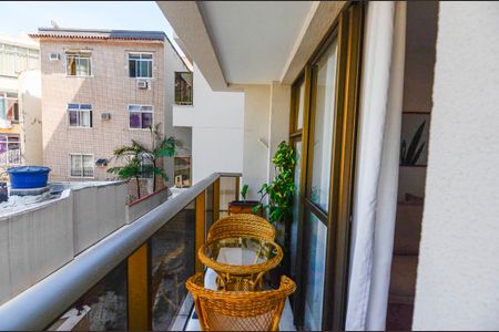 Sala de apartamento à venda com 2 quartos, 63m² em Tijuca, Rio de Janeiro