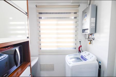 Apartamento à venda com 63m², 2 quartos e 1 vagaÁrea de Serviço