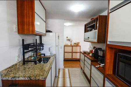 Apartamento à venda com 63m², 2 quartos e 1 vagaCozinha