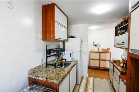 Apartamento à venda com 63m², 2 quartos e 1 vagaCozinha