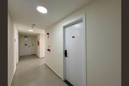 Apartamento à venda com 28m², 1 quarto e sem vagaHall Apartamento 