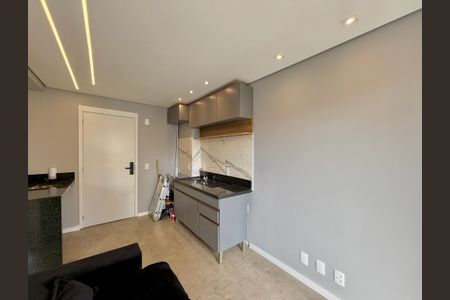 Sala  de apartamento à venda com 1 quarto, 28m² em Campo Belo, São Paulo