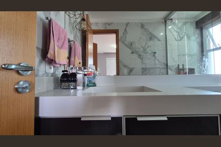 Apartamento à venda com 80m², 3 quartos e 2 vagas