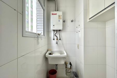 Apartamento para alugar com 55m², 2 quartos e 1 vaga Apartamento para alugar com 55m², 2 quartos e 1 vagaÁrea de Serviço