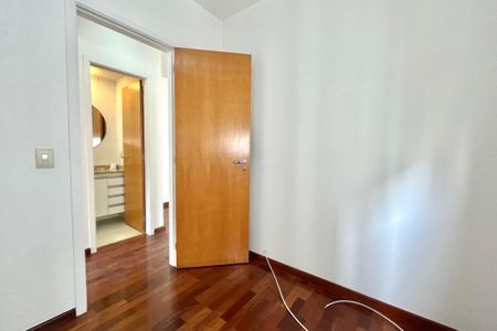 Apartamento para alugar com 55m², 2 quartos e 1 vaga Apartamento para alugar com 55m², 2 quartos e 1 vagaQuarto 2