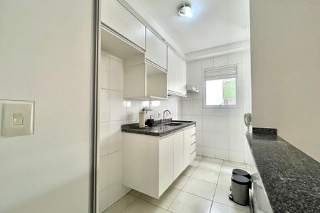 Apartamento para alugar com 55m², 2 quartos e 1 vaga Apartamento para alugar com 55m², 2 quartos e 1 vagaCozinha