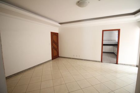 Apartamento para alugar com 100m², 3 quartos e 2 vagasSala