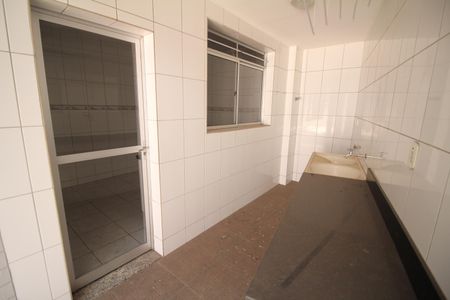 Apartamento para alugar com 100m², 3 quartos e 2 vagasÁrea de Serviço