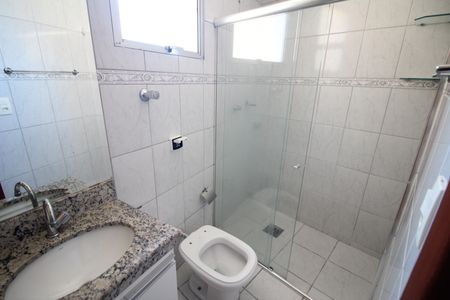 Apartamento para alugar com 100m², 3 quartos e 2 vagasBanheiro da Suíte 1