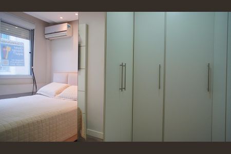 Apartamento à venda com 52m², 2 quartos e 1 vagaCloset do quarto 1