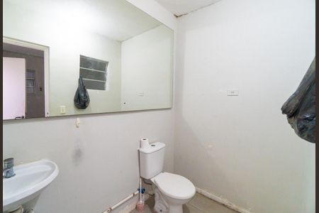 Casa à venda com 110m², 3 quartos e 1 vaga Casa à venda com 110m², 3 quartos e 1 vagaBanheiro de serviço